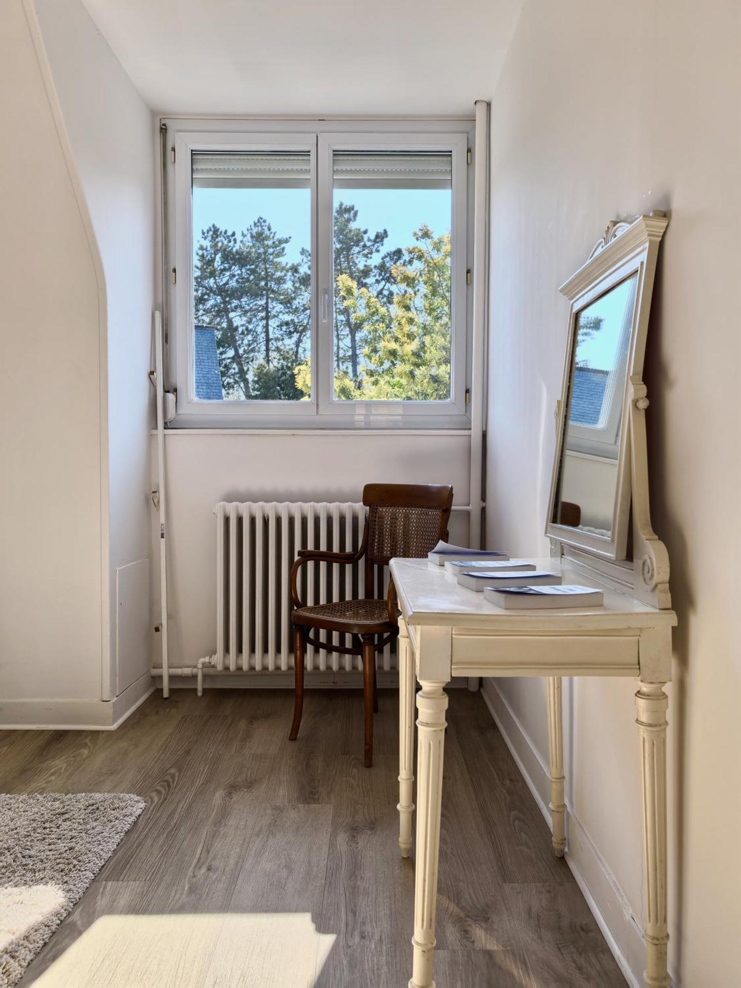 La Triolette, Maison Chaleureuse, Indépendante Et Refaite à Neuf Dans Le Vieux Coutainville, Tourisme Ou Télétravail